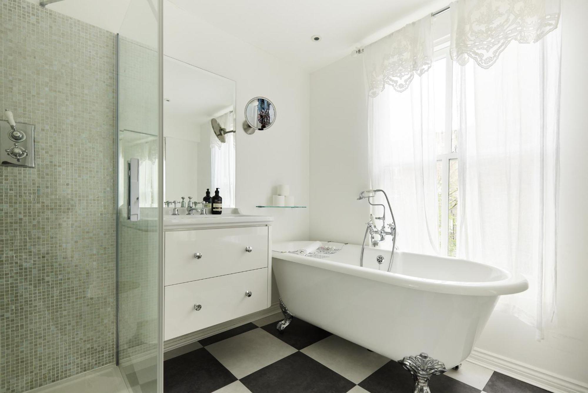 The Designers Suite Kensington - Stylish 1Bdr Flat Londres Extérieur photo